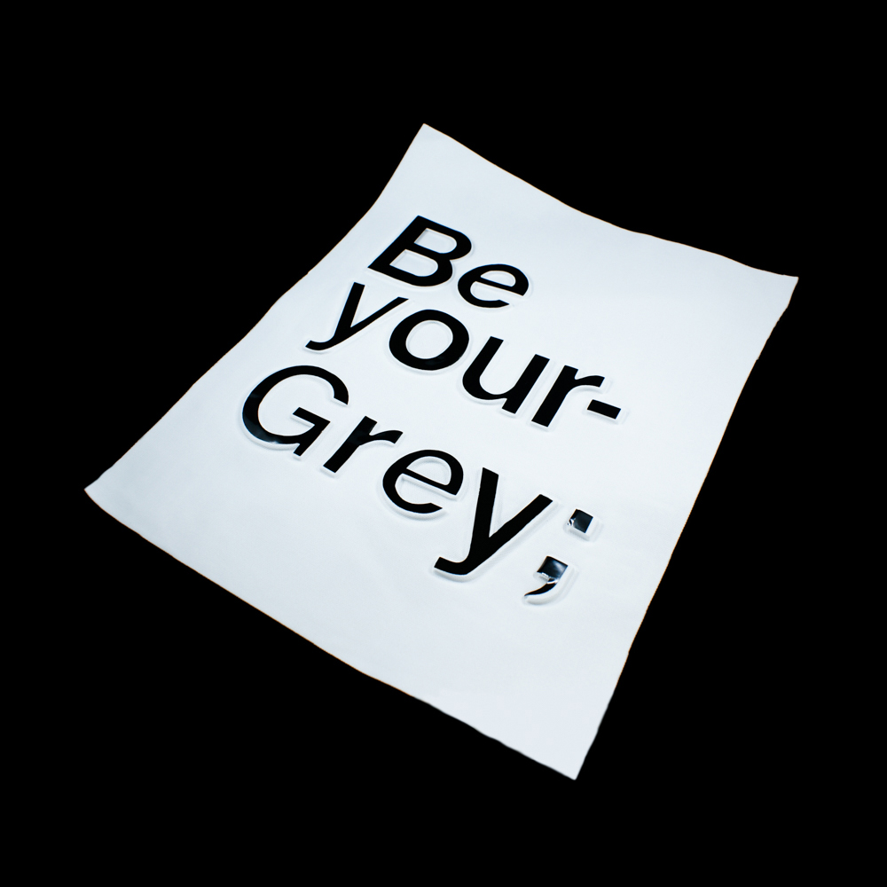 Аппликация пришивная конгрев Be your-Grey 29*22 белый, черный, шт. Аппликации Пришивные Рельефные